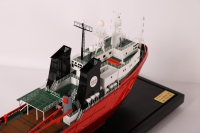 custom made model of 82米海上补给船
